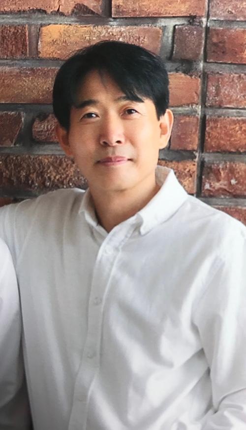 이지중 사진